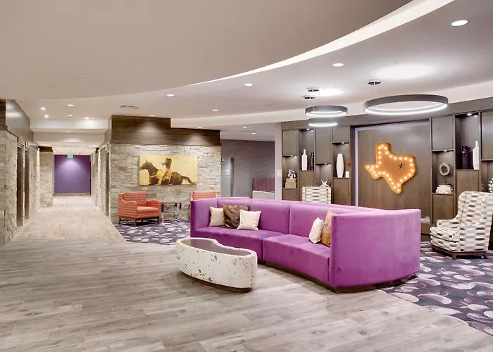 Hampton & Worth Downtown 3* Fort Worth