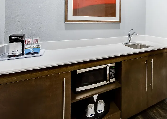 Hampton & Worth Downtown 3*